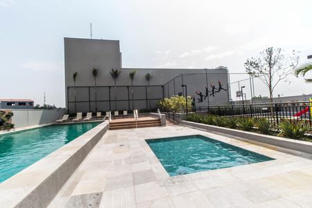 Apartamento à venda com 107m², 1 quarto e 3 vagas Apartamento à venda com 107m², 1 quarto e 3 vagasPiscina