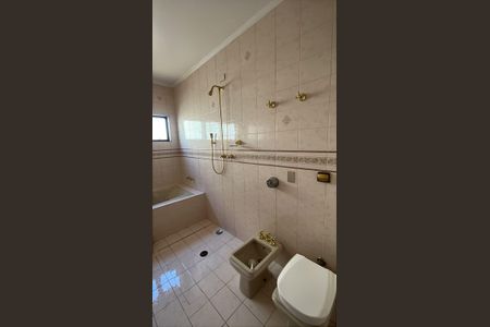 Apartamento à venda com 112m², 2 quartos e 2 vagas Apartamento à venda com 112m², 2 quartos e 2 vagasBanheiro