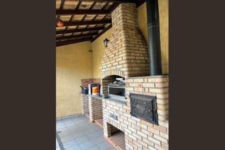 Apartamento à venda com 112m², 2 quartos e 2 vagas Apartamento à venda com 112m², 2 quartos e 2 vagasÁrea externa