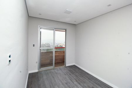 Sala de apartamento para alugar com 2 quartos, 55m² em Jardim do Estádio, Santo André
