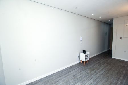 Sala de apartamento para alugar com 2 quartos, 55m² em Jardim do Estádio, Santo André