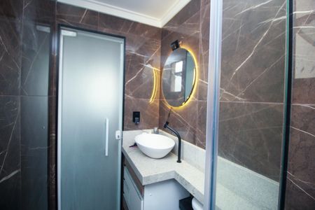 Apartamento para alugar com 55m², 2 quartos e 1 vagaBanheiro