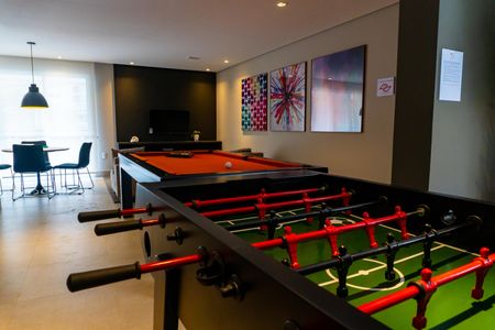 Apartamento para alugar com 69m², 2 quartos e 1 vaga Apartamento para alugar com 69m², 2 quartos e 1 vagaSala de Jogos