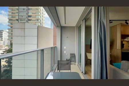 Studio para alugar com 29m², 1 quarto e sem vaga Studio para alugar com 29m², 1 quarto e sem vagaVaranda