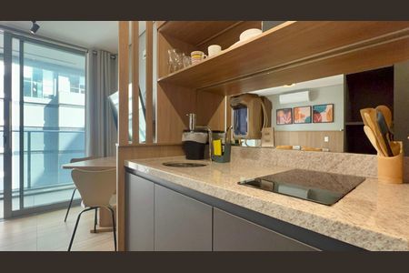 Studio para alugar com 29m², 1 quarto e sem vaga Studio para alugar com 29m², 1 quarto e sem vagaCozinha