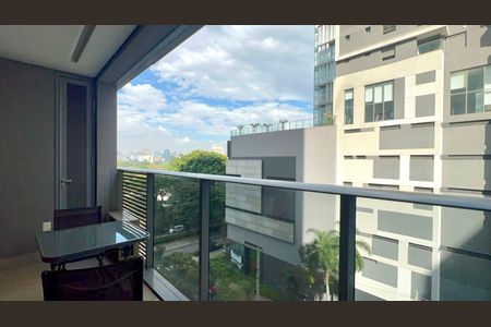 Studio para alugar com 29m², 1 quarto e sem vaga Studio para alugar com 29m², 1 quarto e sem vagaVaranda