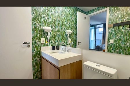 Studio para alugar com 29m², 1 quarto e sem vaga Studio para alugar com 29m², 1 quarto e sem vagaBanheiro