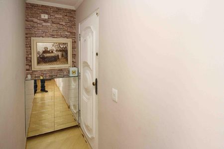Apartamento à venda com 69m², 2 quartos e 1 vaga Apartamento à venda com 69m², 2 quartos e 1 vagaCorredor de entrada