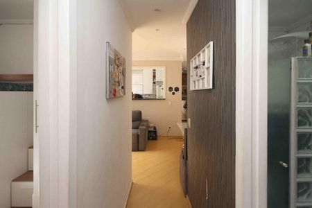 Apartamento à venda com 69m², 2 quartos e 1 vaga Apartamento à venda com 69m², 2 quartos e 1 vagaCorredor