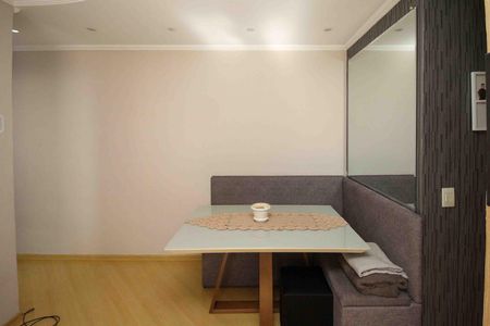 Apartamento à venda com 69m², 2 quartos e 1 vaga Apartamento à venda com 69m², 2 quartos e 1 vagaSala de Jantar