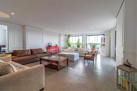 Apartamento à venda com 370m², 4 quartos e 5 vagas