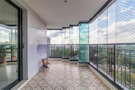 Apartamento à venda com 370m², 4 quartos e 5 vagas