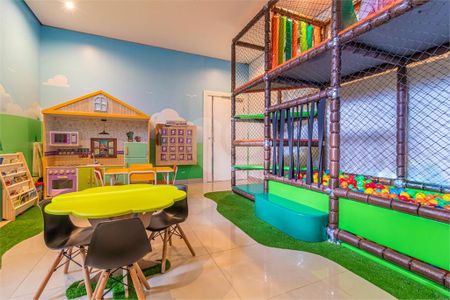 Apartamento à venda com 370m², 4 quartos e 5 vagas