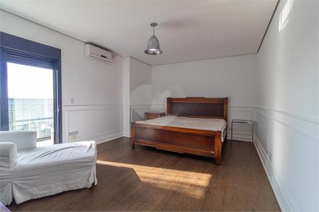 Apartamento à venda com 370m², 4 quartos e 5 vagas