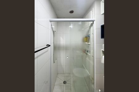 Apartamento à venda com 48m², 2 quartos e 1 vaga Apartamento à venda com 48m², 2 quartos e 1 vagaBanheiro Social