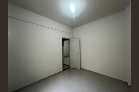 Apartamento para alugar com 56m², 2 quartos e sem vaga
