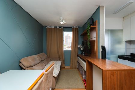 Sala de apartamento à venda com 2 quartos, 43m² em Vila Suzana, São Paulo