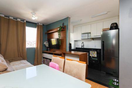 Sala de apartamento à venda com 2 quartos, 43m² em Vila Suzana, São Paulo