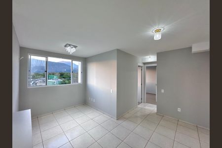 Apartamento à venda com 43m², 2 quartos e 1 vaga Apartamento à venda com 43m², 2 quartos e 1 vagaSala