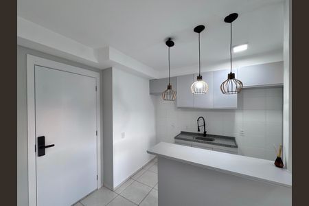 Apartamento à venda com 43m², 2 quartos e 1 vaga Apartamento à venda com 43m², 2 quartos e 1 vagaCozinha e Área de Serviço