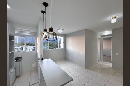 Apartamento à venda com 43m², 2 quartos e 1 vaga Apartamento à venda com 43m², 2 quartos e 1 vagaSala