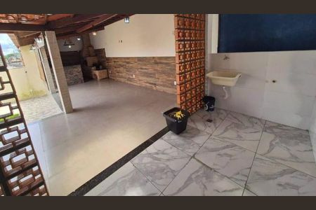 Casa de condomínio à venda com 360m², 3 quartos e 4 vagas Casa de condomínio à venda com 360m², 3 quartos e 4 vagasÁrea de Serviço