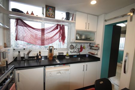 Apartamento à venda com 158m², 3 quartos e 3 vagasCozinha