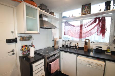 Apartamento à venda com 158m², 3 quartos e 3 vagasCozinha
