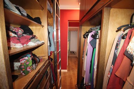 Apartamento à venda com 158m², 3 quartos e 3 vagasQuarto 1 - Closet / Banheiro