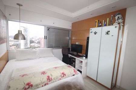 Apartamento à venda com 158m², 3 quartos e 3 vagasQuarto 2