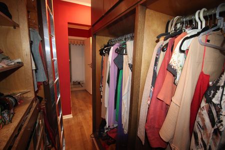 Apartamento à venda com 158m², 3 quartos e 3 vagasQuarto 1 - Closet / Banheiro