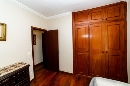 Apartamento para alugar com 106m², 2 quartos e 2 vagas Apartamento para alugar com 106m², 2 quartos e 2 vagasQuarto 1