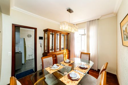Apartamento para alugar com 106m², 2 quartos e 2 vagas Apartamento para alugar com 106m², 2 quartos e 2 vagasCopa