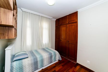 Apartamento para alugar com 106m², 2 quartos e 2 vagas Apartamento para alugar com 106m², 2 quartos e 2 vagasQuarto 2