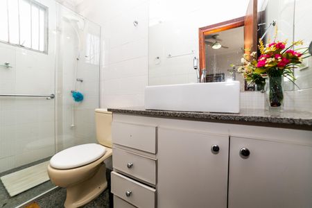Apartamento para alugar com 106m², 2 quartos e 2 vagas Apartamento para alugar com 106m², 2 quartos e 2 vagasBanheiro da Suíte