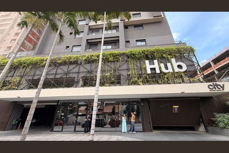 Apartamento para alugar com 70m², 2 quartos e 1 vagaFachada do Prédio