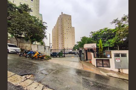 Apartamento à venda com 55m², 2 quartos e 1 vagaFachada + Placa