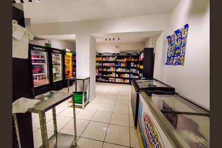 Apartamento à venda com 55m², 2 quartos e 1 vagaMini Mercado