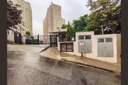 Apartamento à venda com 55m², 2 quartos e 1 vagaFachada + Placa