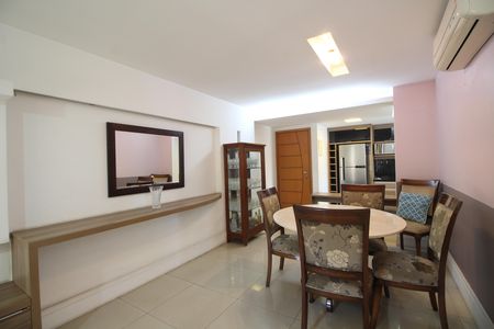 Sala de apartamento para alugar com 3 quartos, 117m² em Freguesia (jacarepaguá), Rio de Janeiro