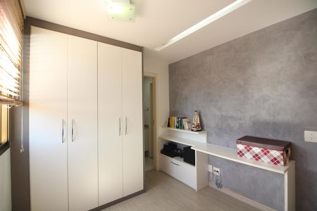 Apartamento para alugar com 117m², 3 quartos e 2 vagasQuarto 2