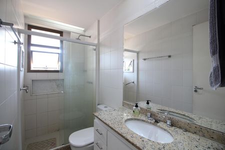 Apartamento para alugar com 117m², 3 quartos e 2 vagasQuarto 3 - Suíte