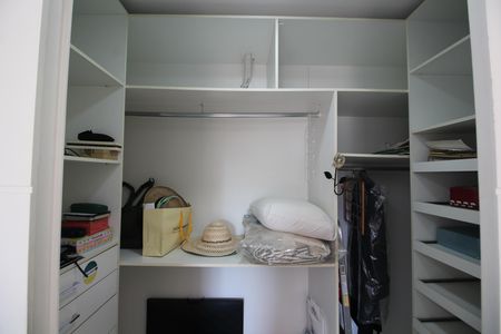 Apartamento para alugar com 117m², 3 quartos e 2 vagasQuarto 3 - Closet