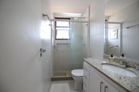 Apartamento para alugar com 117m², 3 quartos e 2 vagasQuarto 3 - Suíte