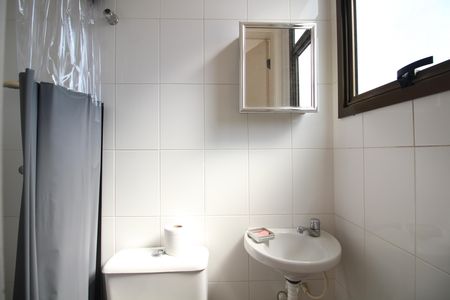 Apartamento para alugar com 117m², 3 quartos e 2 vagasBanheiro de Serviço