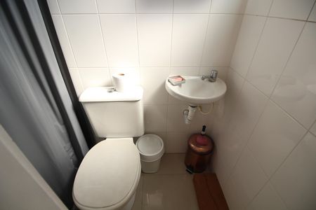Apartamento para alugar com 117m², 3 quartos e 2 vagasBanheiro de Serviço