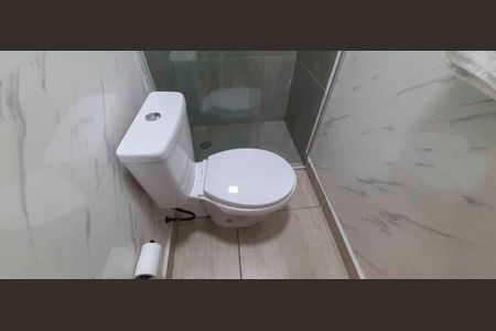 Apartamento à venda com 28m², 1 quarto e sem vagaBanheiro social