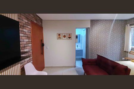 Sala de apartamento para alugar com 1 quarto, 28m² em Jardim Ivana, São Paulo