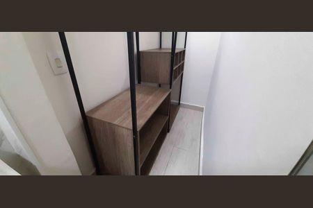 Apartamento à venda com 28m², 1 quarto e sem vagaCloset 