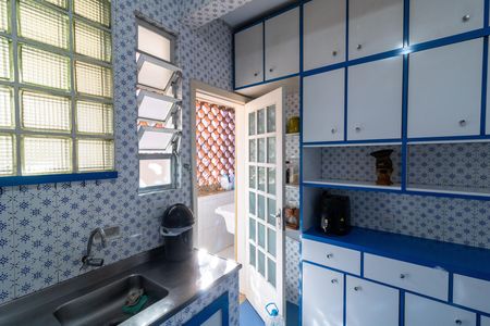 Apartamento à venda com 110m², 2 quartos e sem vaga Apartamento à venda com 110m², 2 quartos e sem vagaCozinha